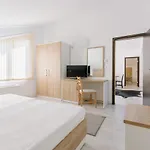 Eco Zdravetz Szálloda 3*