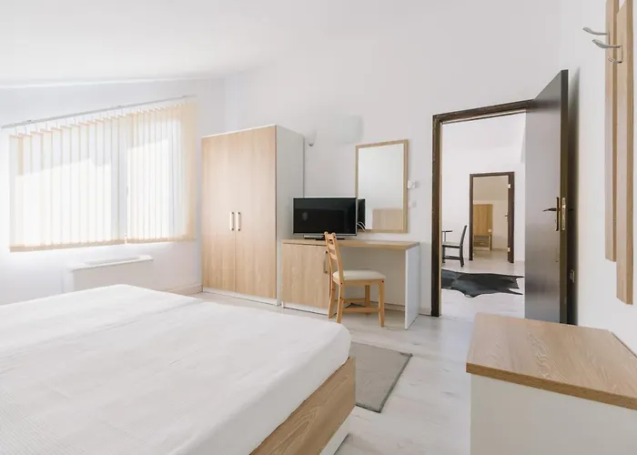 Eco Zdravetz Hotel 3*