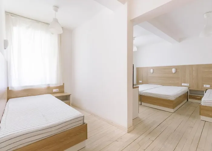 Hotel Eco Zdravetz 3*